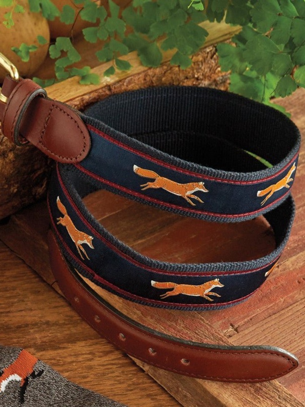 Barrons-Hunter Men's Navy Fox Embroidered Leather-Trim Belt